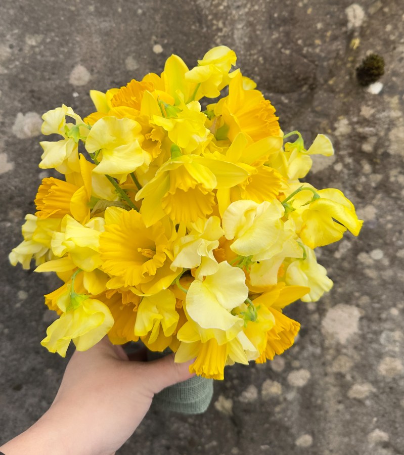 Blumengalerie-Shop-Hochzeit-Frühling- Brautstrauss-Hochzeitspacket.jpg